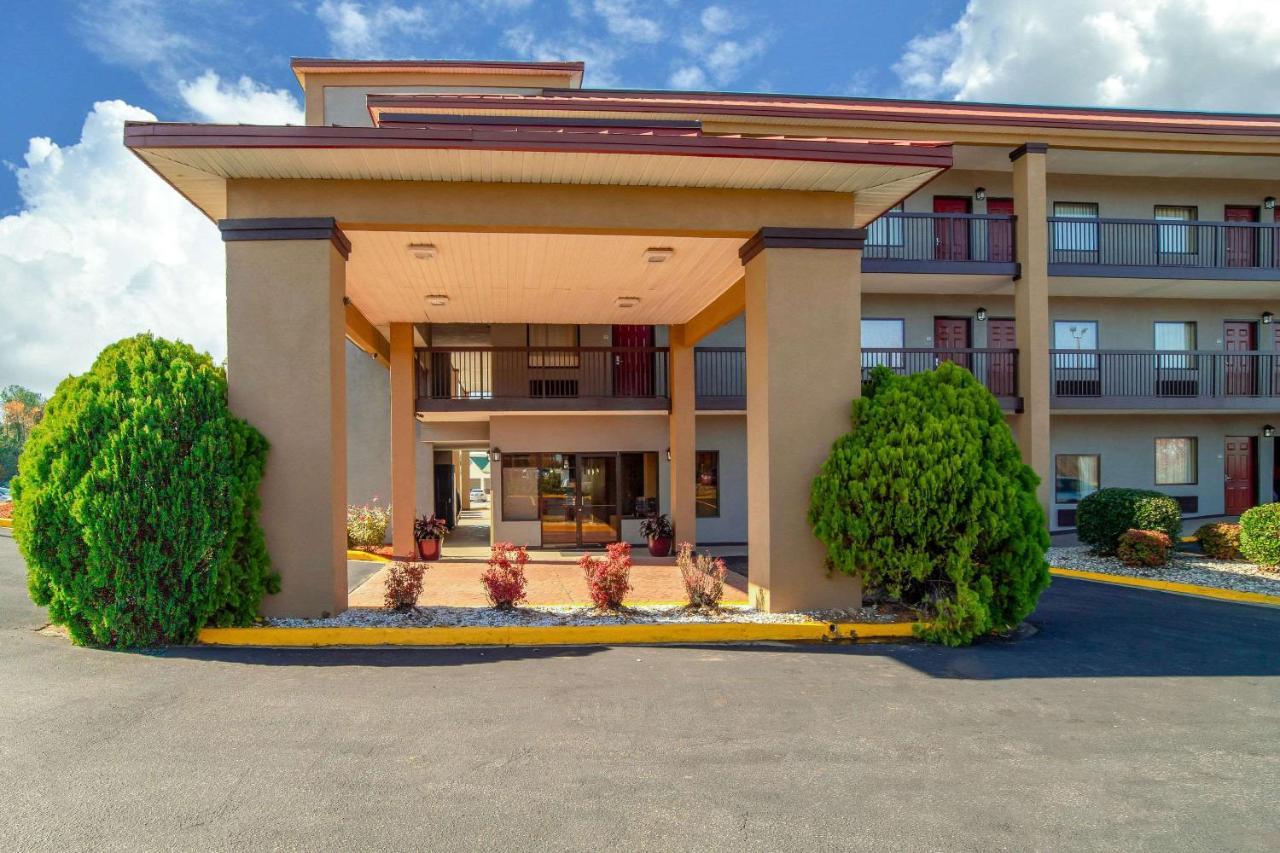 Quality Inn West Columbia - Cayce Bagian luar foto